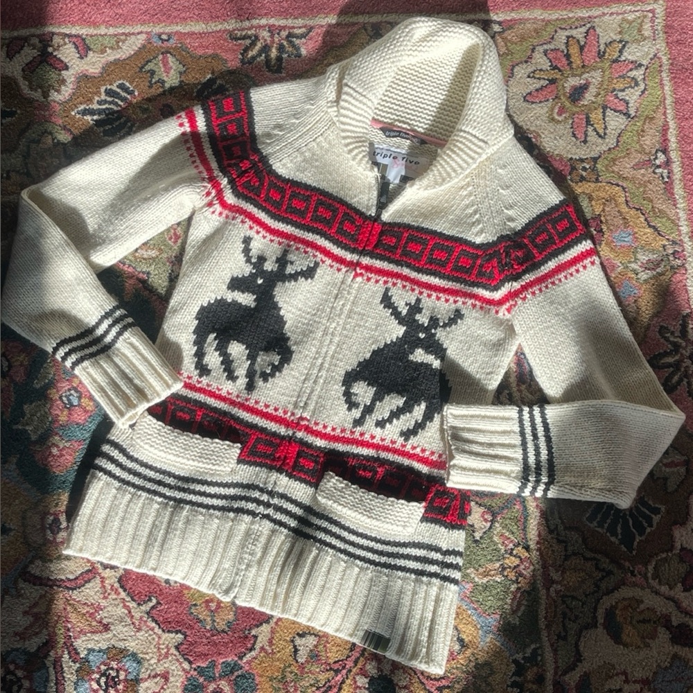TRIPPLE FIVE SOUL OG Cream and Red Reindeer Sweater!